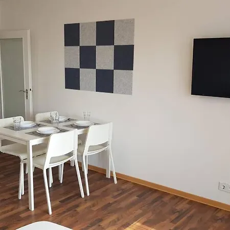 Work & 3 Apartment Plettenberg